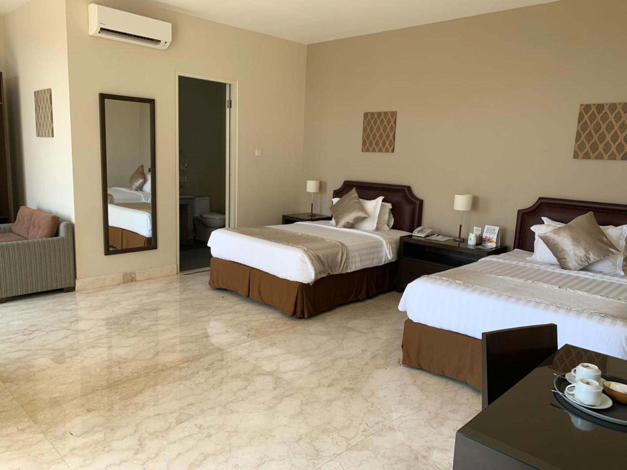 Arainn Bed & Breakfast Tretes Prigen By Ecommerceloka Exterior photo