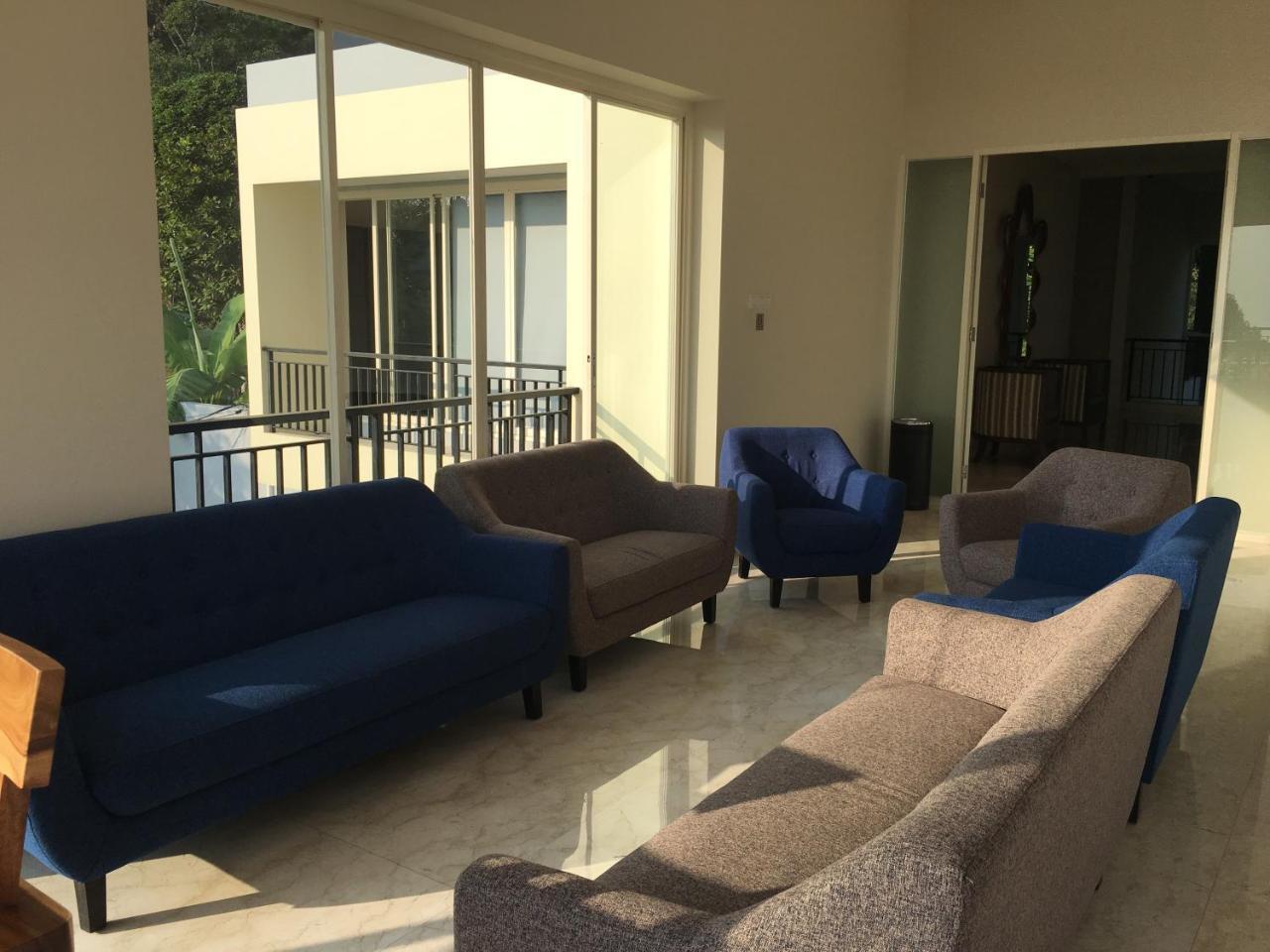 Arainn Bed & Breakfast Tretes Prigen By Ecommerceloka Exterior photo